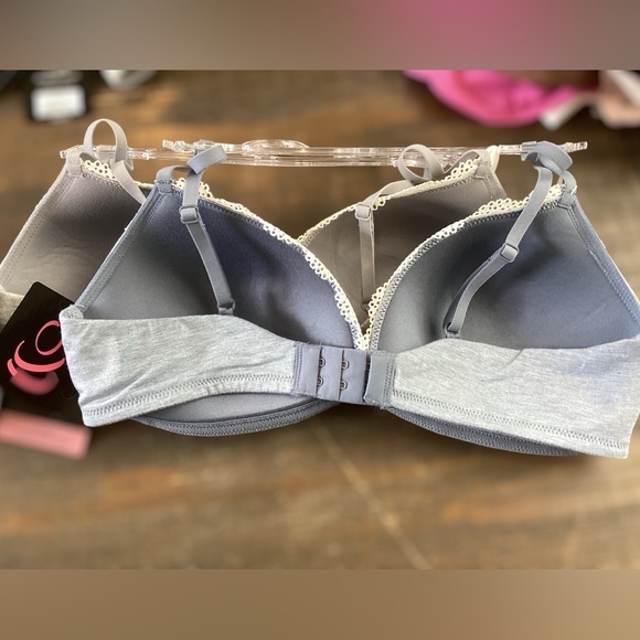 🌸CUDDL DUDS 2 PC WIRELESS BRAS - Picture 7 of 11